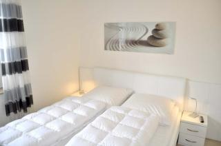 Strandhotel Ferienwohnung Nr 10 - Niendorf - 2