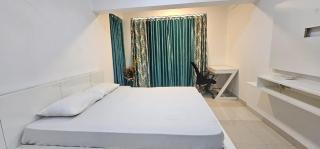 Retreat to a stylish apartment - 6