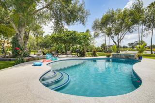 Riverfront Oasis with Private Deck in Los Fresnos! - Los Fresnos - 0