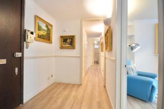 Oxford Circus Chic 2BR Apartment - 5