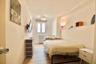 Oxford Circus Chic 2BR Apartment - 2