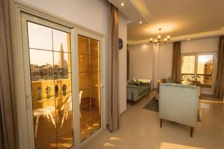 WanderLuxe Dynasty - Kairo - 6