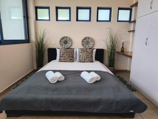 Port Apartment for min 5 days holidays stay - 8