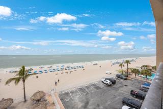 407 Beach Place Condos - St Pete Beach - 4