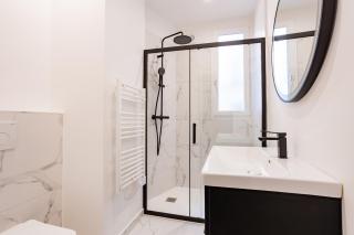 1 Chambre - Ascenseur - Spacieux - Proche Métro - 6
