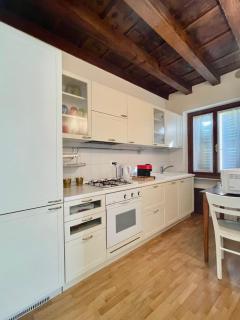 Sgarzarie Apartment Verona - 8