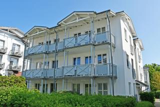 Ferienwohnung mit Balkon 500 m bis zum Strand VB - Göhren - 2