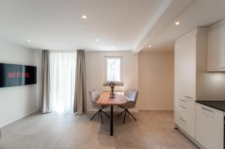 Privat-SPA mit Whirlpool und Sauna für 5 Personen! - Winterthur - 4