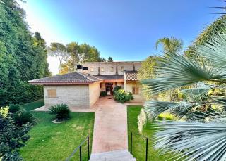 Villa El Bosque Luxury Retreat - Chiva - 3