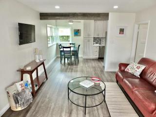 Greenbelt Guesthouse - Unlimited Peace & Privacy Golf Bowling Green & More - Long Beach - 4