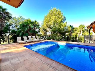 Villa El Bosque Luxury Retreat - Chiva - 8