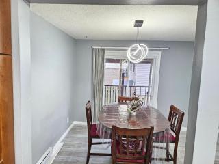 Cozy & Quiet Room - Windsor - 1