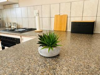 Niizala Apartments - Windhoek - 0