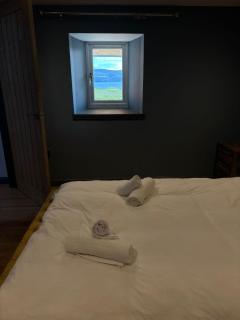 Luxury Cottage with Breathtaking sea and Meadow views and a HOT TUB - 1