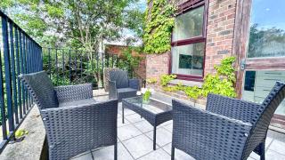 Crouch End NEW 4 Bed 3 Bath Home with Balcony and FREE Parking near Alexandra Palace , Highgate - 6