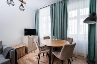 Nawrot Comfort Apartment by BookingHost - 9