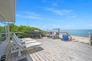 Soundview Beach House: 4BR,Panoramic Views 1.5hrsNYC - Wading River - 8
