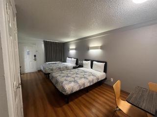 Studio 6 Suites Euless, TX – DFW West - 2