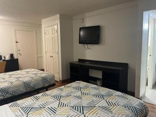 Studio 6 Suites Euless, TX – DFW West - 3