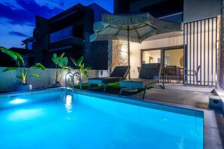 Adell Oasis - 0