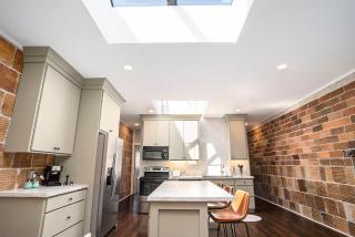 NEW Love Mi Getaway Loft with Deck on Washington Ave 110 - 4