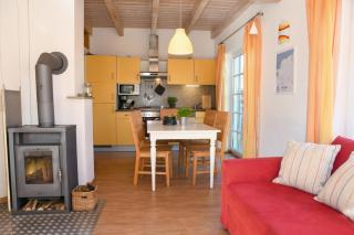 Haus Seestern & Haus Seemöwe mit Sauna, Kamin und Garten - 1
