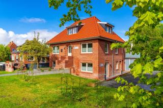 Die Zimmerei 1, zentrale Lage, Erdgeschoss mit Terrasse, Hund willkommen! - Greetsiel - 8