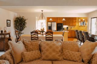 waterfront elegance - 5