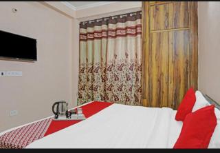 Hotel Stars Q-48 - 2