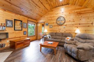 critter corner at Grant Summit Cabins - Bryant - 6