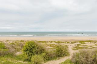 Seaside apartment ,Garden Level with Stunning Ocean View - 7