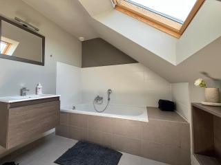 Loft en Duplex avec terrasse 3 chambres proche Pairi Daiza - 5