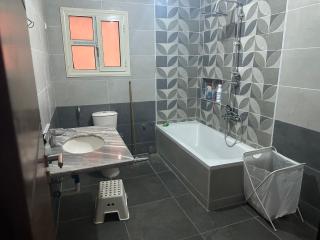 Almahmoud Luxury Big family house - 6th Of October - 3