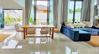 Villa Praneesea Aonang - Ao Nang Beach - 1