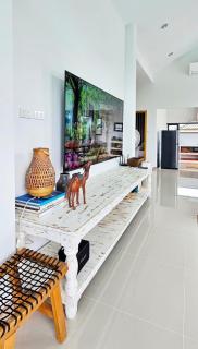Villa Praneesea Aonang - Ao Nang Beach - 9