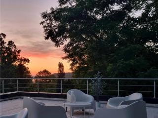 Designer Villa Above Lake Balaton & Near Water - Balatonakarattya - 3