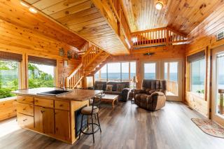 Eagles Nest Cabin with a private hot tub - Bryant - 4