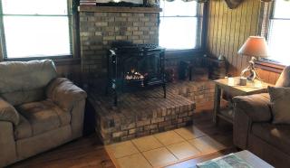 Brown Drake Lodge - - 1