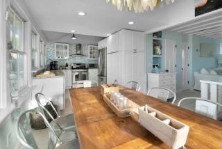 Diana Luxury Retreat: Private Beach and Vineyards - Wading River - 1