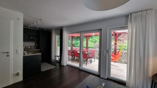 Peaceful Designer Home 50 meters from Lake Balaton, Ideal for Families - Balatonakarattya - 6