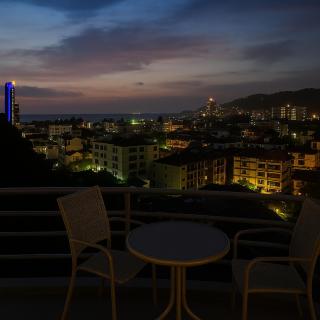 PhuketBNBdotcom 2 Bedrooms 2 Balconies OceanPoolviews - Patong Beach - 7