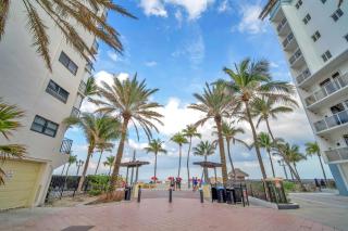 1BD Beachfront Escape Hollywood Beach - Hollywood - 3