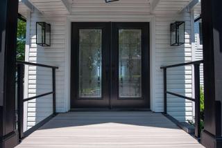 Coastal Retreat: Waterfront, Deck, Awesome Views - Wading River - 1