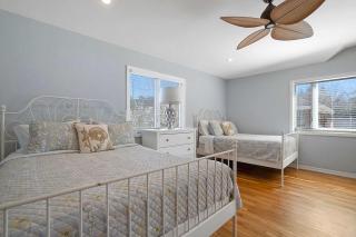 Sprawling Southampton Home: Private Pool - 3