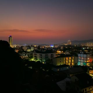 Ocean and Mountainviews, 2 Balconies - 8