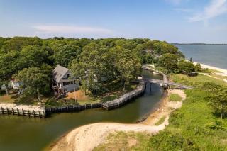 Lagoon Lodge: North Fork,Charming 3Br, Waterfront - East Marion - 3