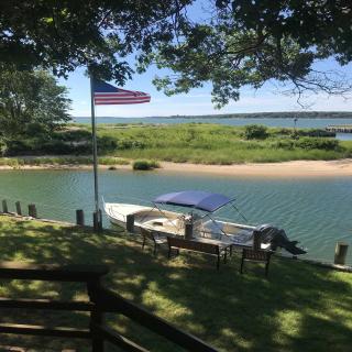 Lagoon Lodge: North Fork,Charming 3Br, Waterfront - East Marion - 2