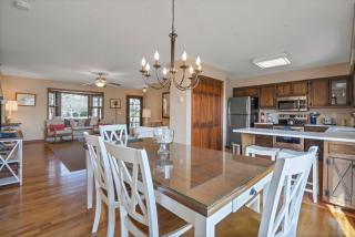 Private Waterfront Home: Dock, Kayaks - Southold - 2