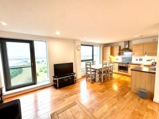 Britannia Ocean Park Apartments - Fast Wifi and Free Parking - 4