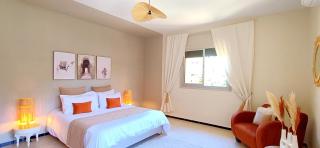 Superbe Appartement 2 Chambres Balcon Privé & Charme Vue Jardin Majorelle YSL - Marrakesh - 9